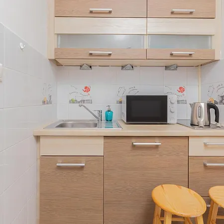 Herberta By Renters Apartman *