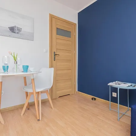 Herberta By Renters Apartman *